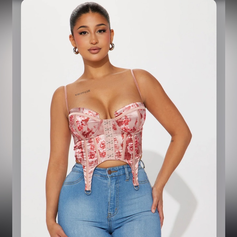 Fashion Nova Pink Floral Crop Top